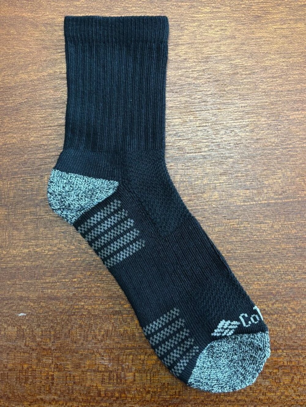 NWOT 6 Pairs of Columbia Black & Grey Socks - Picture 3 of 4